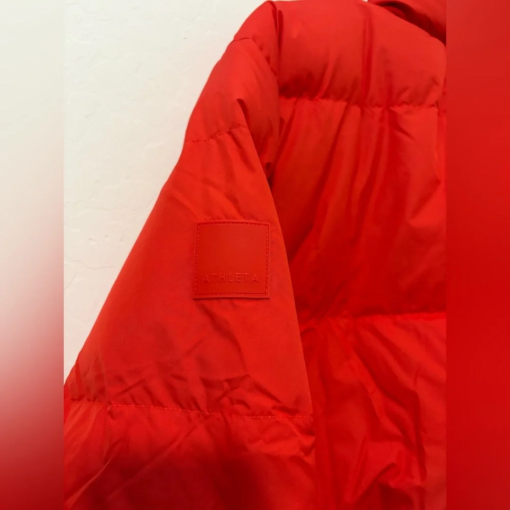 $200 New Athleta Red Summit Down Full zip / Snap Jacket - Candy Red - Womens XL - Picture 13 of 14
